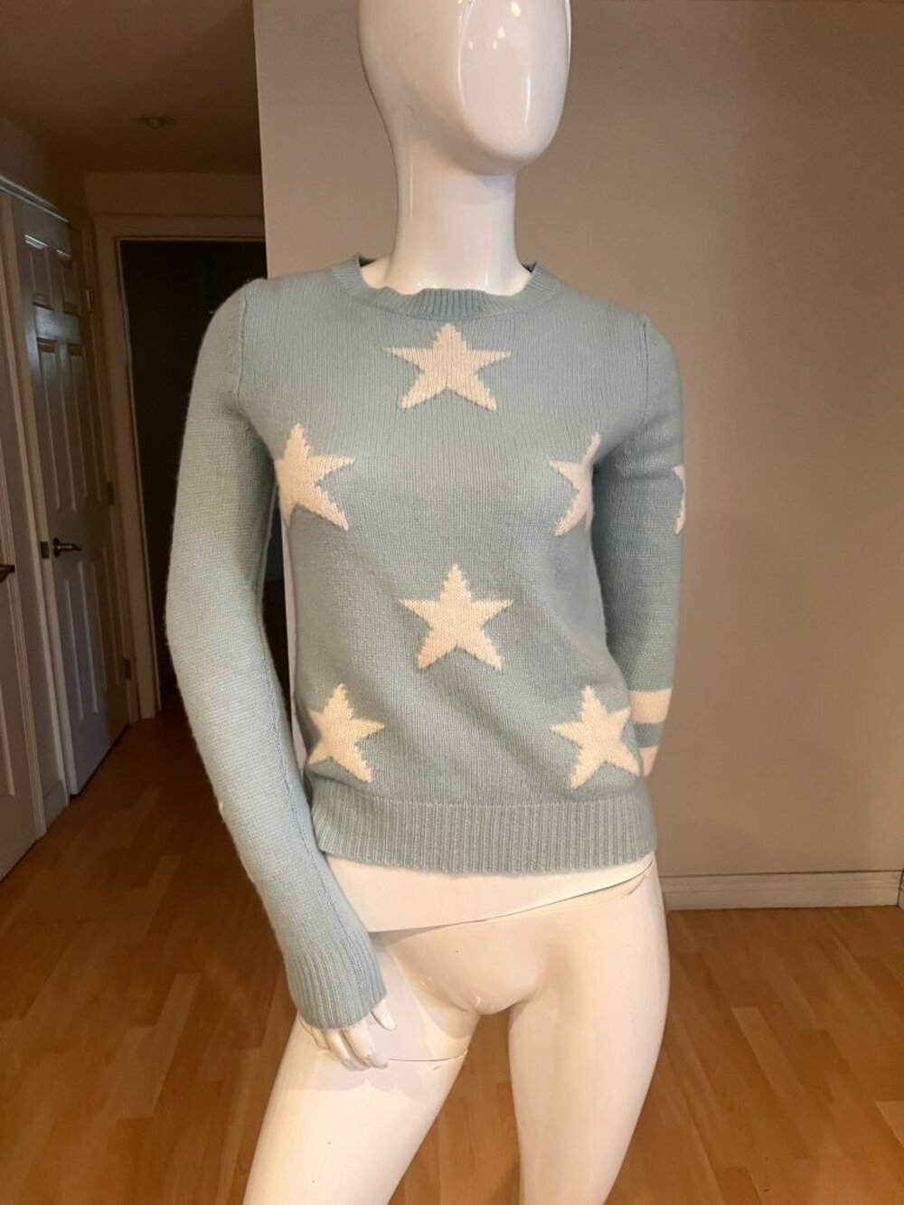 360 CASHMERE STAR CASHMERE CREW NECK SWEATER SZ S SMALL
